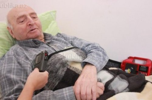 Yatağa məhkum olan yazıçı KÖVRƏLDİ: “Ağırdır…”