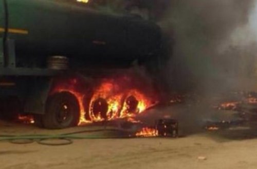 Yanacaq maşını PARTLADI: 73 nəfər öldü