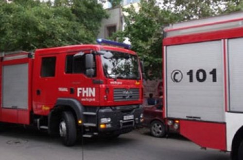 Bakıda yaşayış binasında YANĞIN