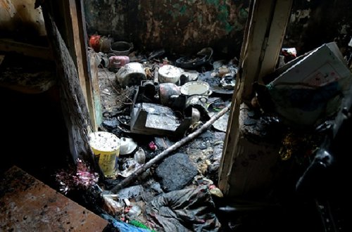 Bakıda köçkünlərin yaşadığı yataqxana yanıb