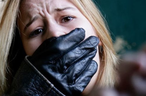 Azərbaycanda dəhşətli hadisə! Qadını girov saxladı sonra zorladı