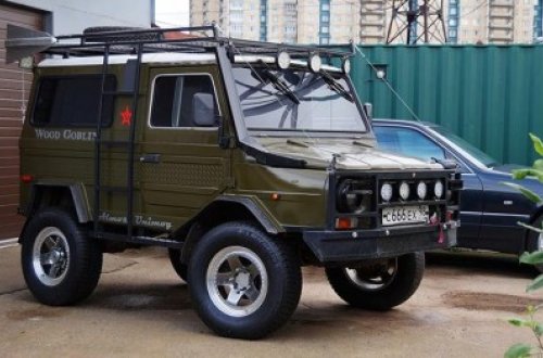 73 yaşlı azərbaycanlı helikopterdən avtomobil hazırladı - VİDEO