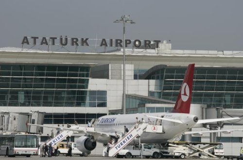 Türkiyə prezidentinin ayaqqabısını çıxaran ingilislərə BÖYÜK DƏRS