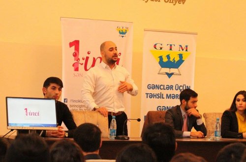 Gəncədəki universiterlərdə  “1inci klub”un təqdimatı keçirilib