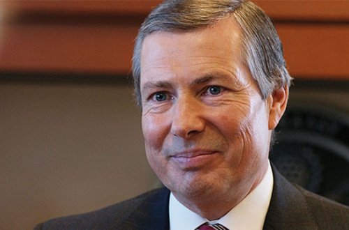 Amerikalı həmsədrin adı yaxın vaxtlarda məlum olacaq