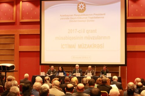 Şura 2017-ci il qrant müsabiqəsinin mövzularının ictimai müzakirəsini keçirib