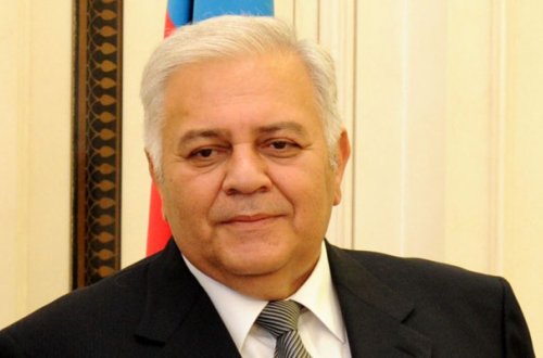 Oqtay Əsədov Rusiyaya gedir