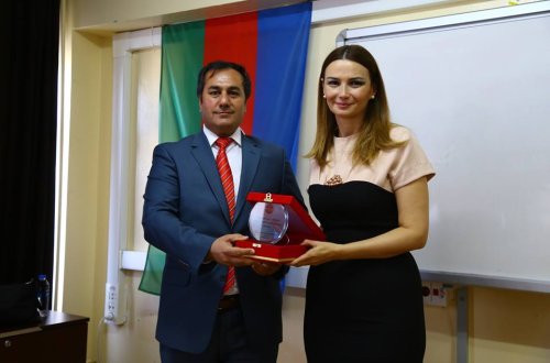 Millət vəkili  Türkiyədə ‘Türkiyə – Azərbaycan münasibətləri və Dağlıq Qarabağ problemi”  mövzusunda konfrans verib