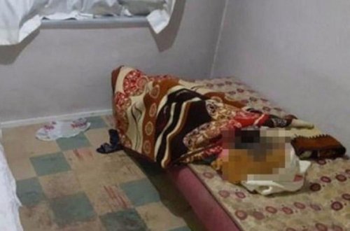 Anasının cəsədi ilə üç həftə bir evdə yaşadı