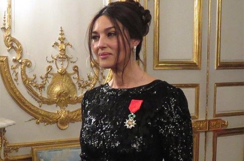 Prezident Monika Belluççini mükafatlandırdı - FOTOLAR