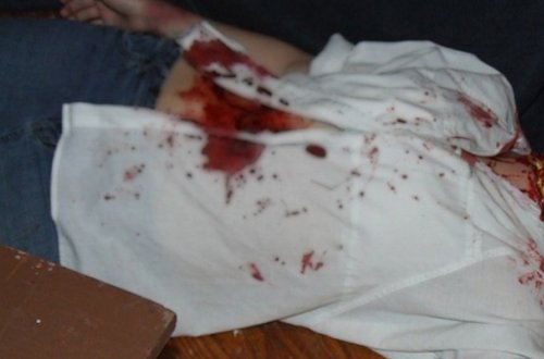 Məhlədə qızı öpən həmyaşıdını öldürmüşdü - 16 il iş verildi