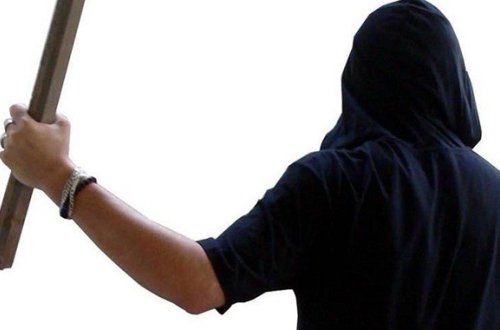 Evinə dəvət etdiyi feysbuk dostu arvadına söz atdı — Dəhşətli qətlin təfərrüatı