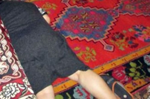 Qadının meyiti evində tapıldı