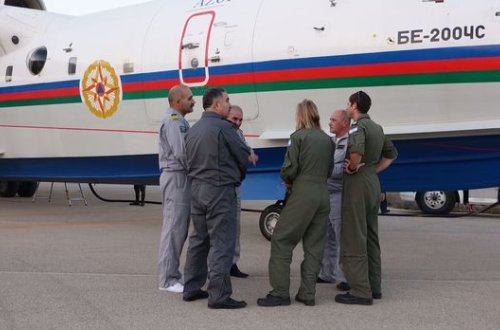 Azərbaycan təyyarəsi İsrailin 8 məntəqəsində yanğını uğurla söndürüb – FOTO