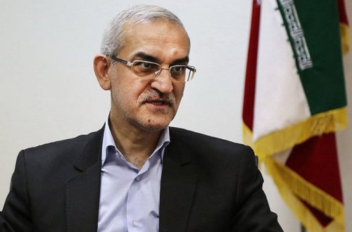 Baş direktor istefa verdi - Qatar qəzasına görə