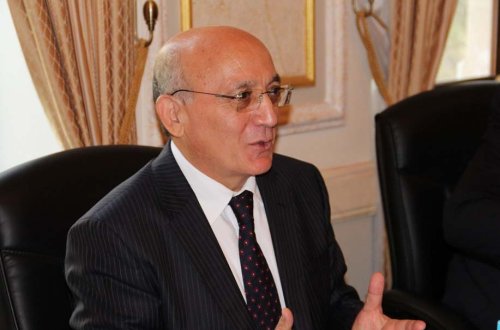 `Həccə moda xətrinə getmək olmaz` - Mübariz Qurbanlı