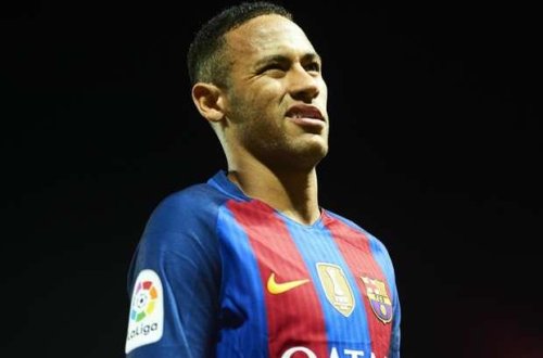 Neymar avtoqəzaya düşdü – FOTO