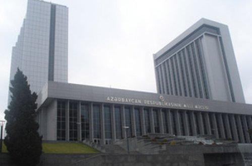 Milli Məclisin növbəti plenar iclası başlayıb