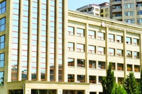 Hüseynqulu Bağırov xalası oğlunun obyektini niyə sökdürüb? – Nazirlikdən sərt AÇIQLAMA