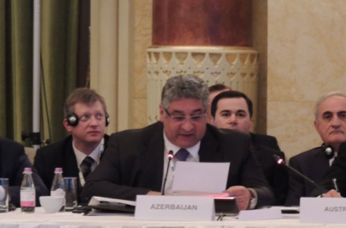 Nazir idmançının medalının əlindən alınmasından danışıb