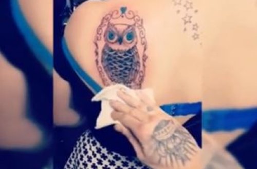 Azərbaycanda qızların tatu sevgisi: fərqlənmək üçün bunu edirlər (VİDEO)