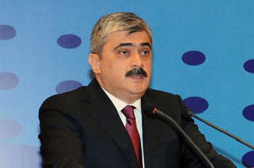 Maliyyə naziri manatın devalvasiyasından DANIŞDI