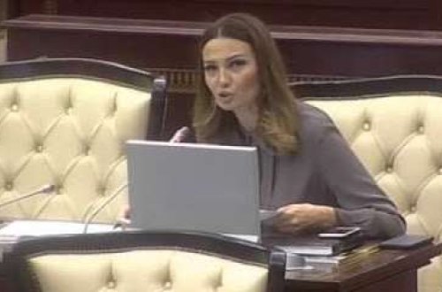  Qənirə Paşayeva: 