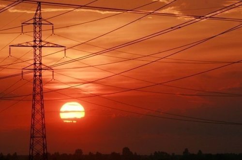 Güclü külək Leriki işıqsız qoydu