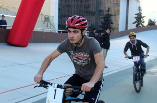 ADA Universiteti tələbələrinin yarışı keçirilib- FOTOLAR