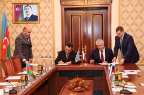 Ramil Usubov Rusiyanın daxili işlər naziri Vladimir Kolokoltsevin başçılıq etdiyi nümayəndə heyəti ilə görüşüb