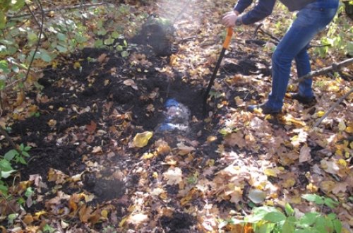 Qadın oğlu və qızı ilə birləşib ərini öldürdü – Azərbaycanda dəhşətli ailə cinayəti