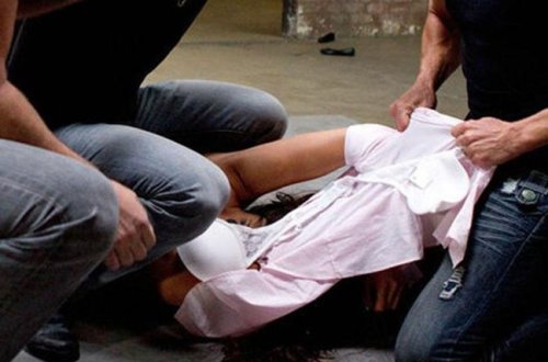 ŞOK! Kəndə müəllim gedən 6 qızın başına görün belə oyun açdılar