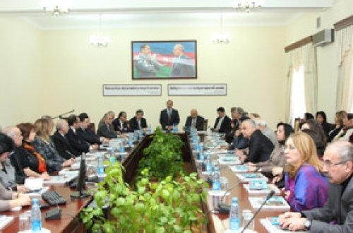 Milli Kitabxanada Rəşid Behbudova həsr olunan nəşrlərin təqdimatı keçirilib