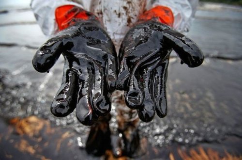 Azərbaycanda neft gəlirləri “qızıl qayda” əsasında xərclənəcək