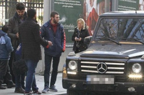 Millinin futbolçusundan tərbiyəsizlik