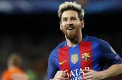 Messi yenə qarşısıalınmazdır — Video