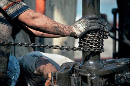 Azərbaycan razılaşdı - Gündəlik neft hasilatını 35 min barrel azaldacaq