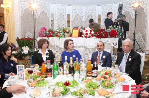 “Kaspi” qəzetinin yaranmasının 135 illiyi münasibəti ilə yubiley tədbiri keçirilib - FOTOLAR