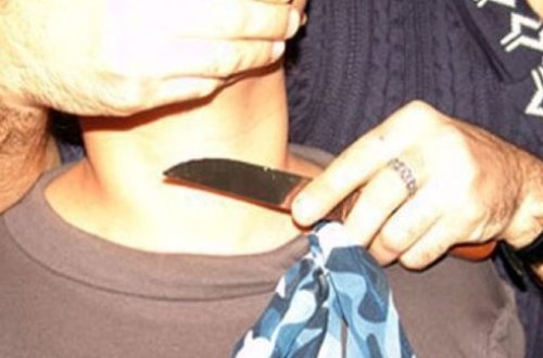 Bakıda anasının başını kəsən oğlan: 