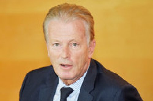 Avstriyanın vitse-kansleri Rusiyaya qarşı sanksiyaların ləğvini təklif etdi