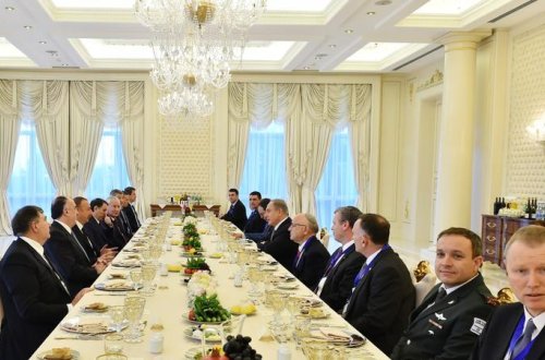 İlham Əliyevin Netanyahu ilə birgə işçi naharı olub