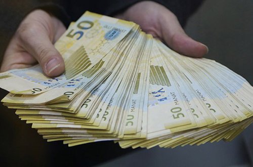 50 min manatını alıb qaytarmadı