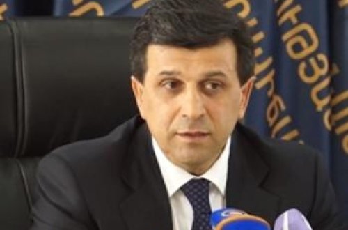 Erməni nazir öldü