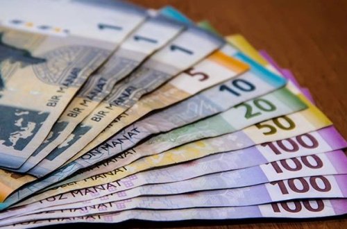 Azərbaycanda orta aylıq əmək haqqı artıb