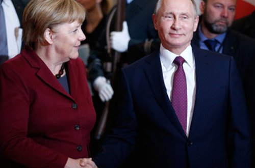 Merkel Putinə zəng etdi