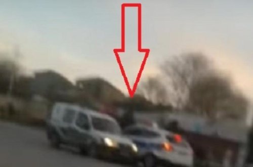 Bakıda polislərin qayda pozuntusu kameraya düşdü - VİDEO