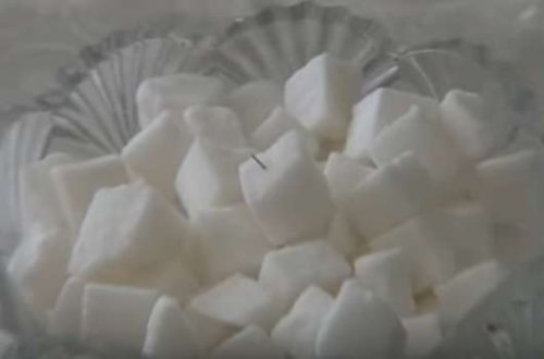 Qəndin içindən məftil, çörəkdən ip çıxdı - VİDEO