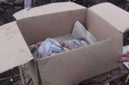 Bakıda göbəyini belə kəsməmiş zibilliyə atılan körpədən XƏBƏR: 