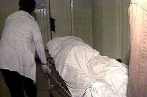 Küçədə qadın meyiti tapıldı - Gəncədə