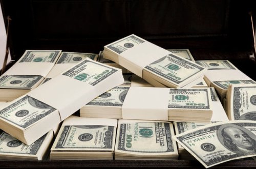 Valyuta hərracı: Dollar bahalaşdı